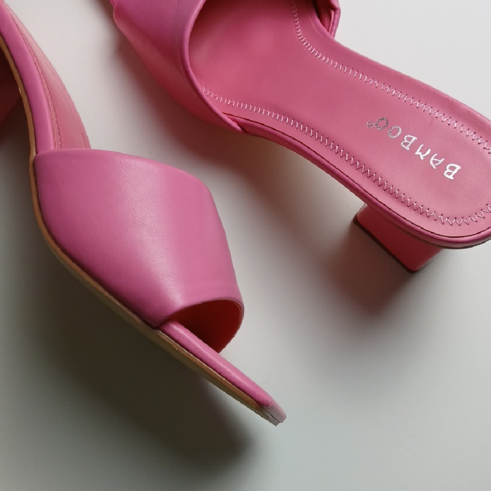BAMBOO Pink Mules with Square Toe Design